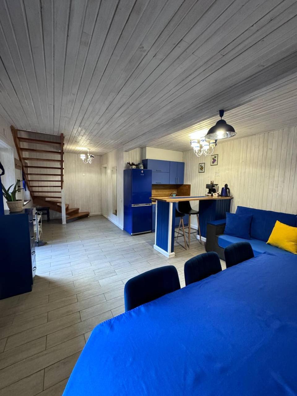 House Beskyd Villa Skole Eksteriør bilde