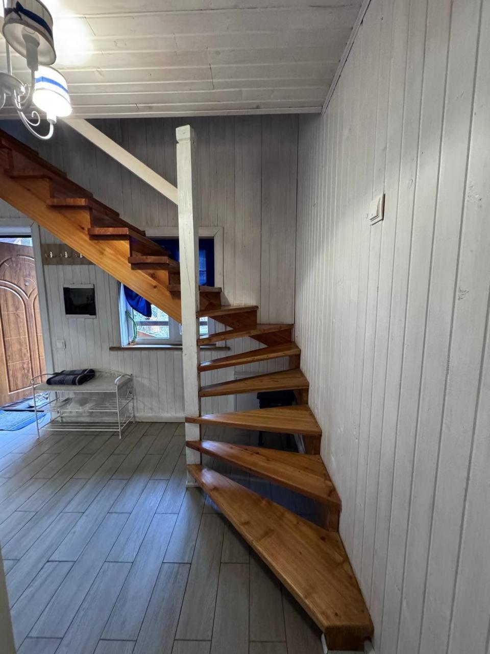 House Beskyd Villa Skole Eksteriør bilde